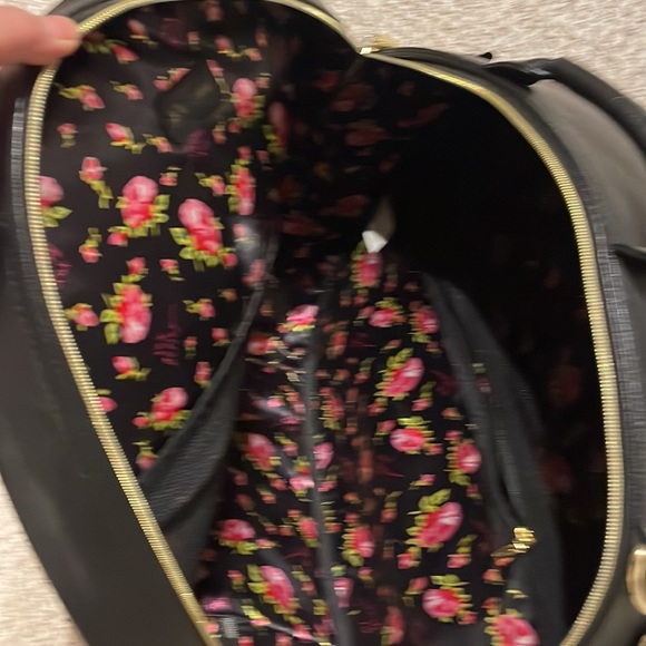 Betsey Johnson weekend bag - Picture 4 of 5